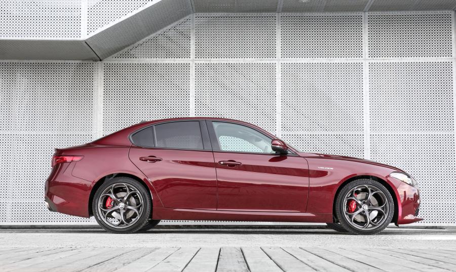  Alfa Romeo Giulia Veloce Q2 (952) 2017 года  (AU) (фото 12 из 40)